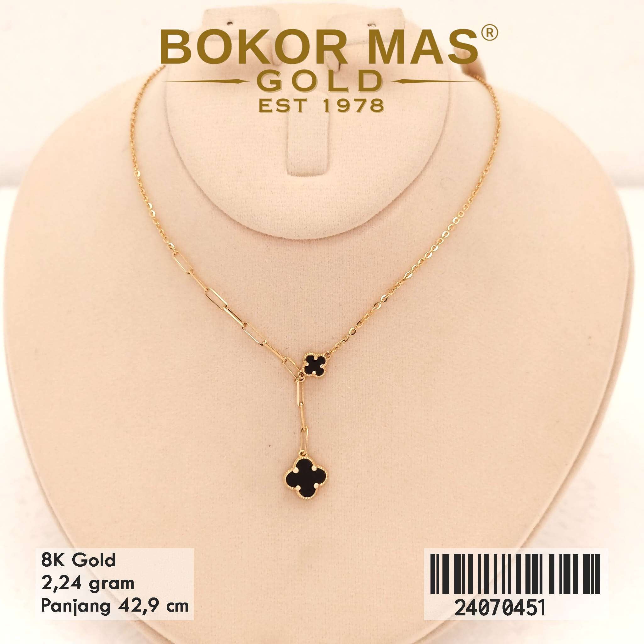 Kalung Variasi Clover Hitam - 24070451 - 8K