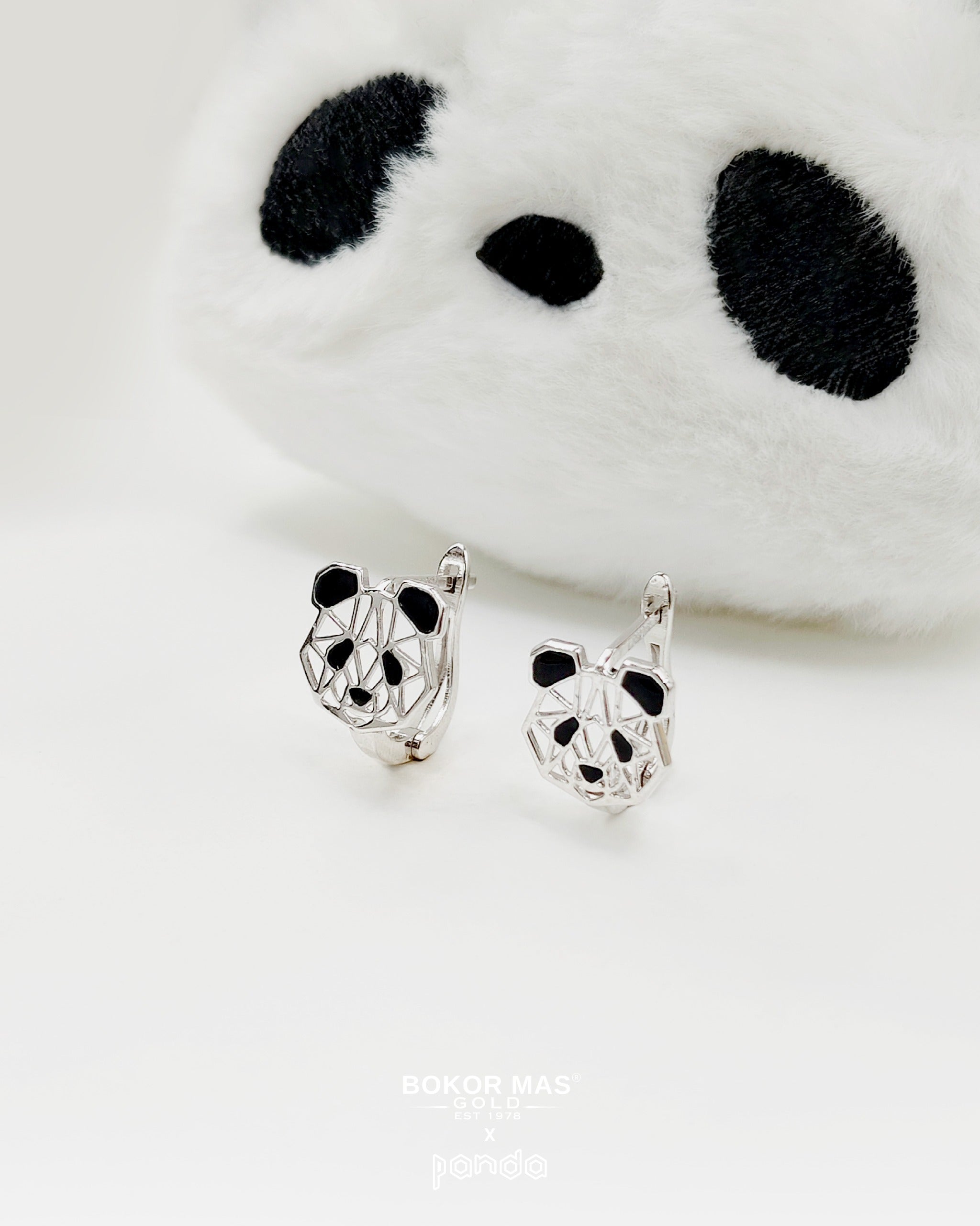 Bokor Mas Gold X DJ Panda - Anting Variasi Panda estimasi berat 1.6gr - 1.68gr kadar 16 karat